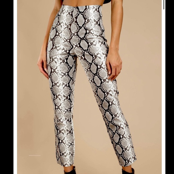 Halen White Multi High Waisted Pants - Picture 2 of 2
